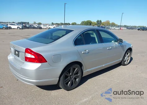 2007 Volvo S80 3.2 from USA, damaged, VIN YV1AS982271033377